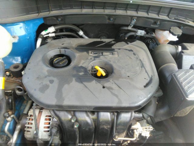 KM8J2CA4XLU190996 Hyundai TUCSON SE