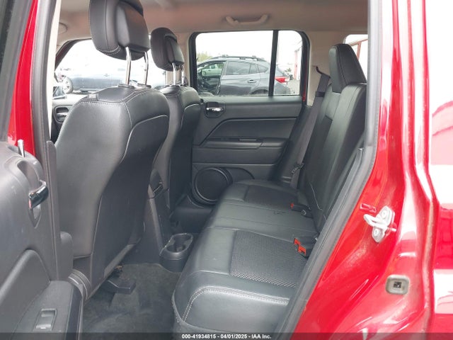 1C4NJRBB5HD155590 Jeep Patriot Sport Se 4x4