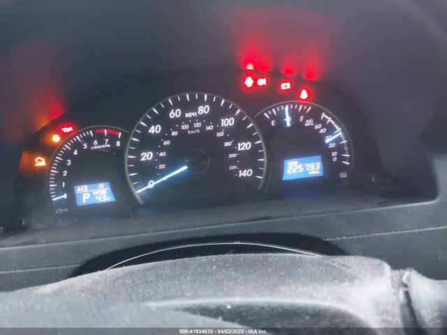 4T1BF1FK0EU375517 Toyota CAMRY LE
