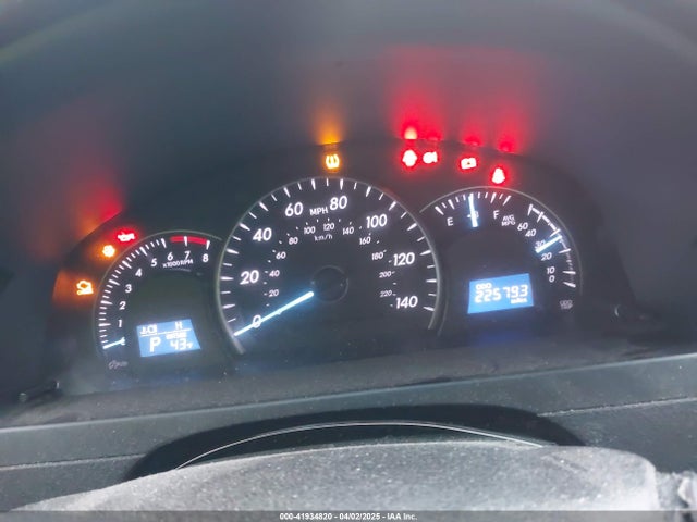 4T1BF1FK0EU375517 Toyota CAMRY LE