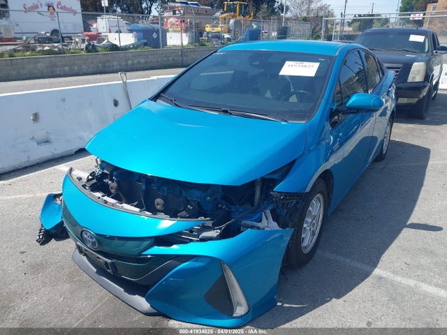 JTDKARFP2H3001031 Toyota Prius Prime Premium