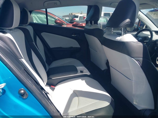 JTDKARFP2H3001031 Toyota Prius Prime Premium