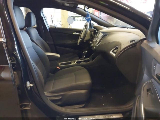 3G1BE6SM6HS592109 Chevrolet Cruze Lt Auto