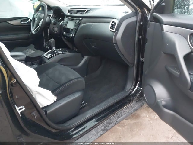 5N1AT2MV2GC898909 Nissan ROGUE SV