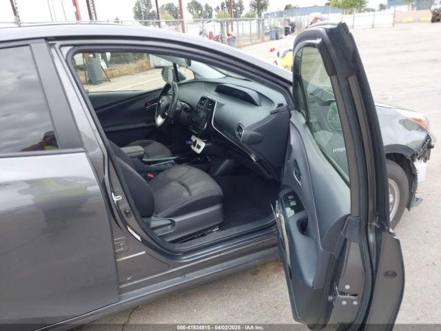 JTDKARFU4J3065969 Toyota Prius Three