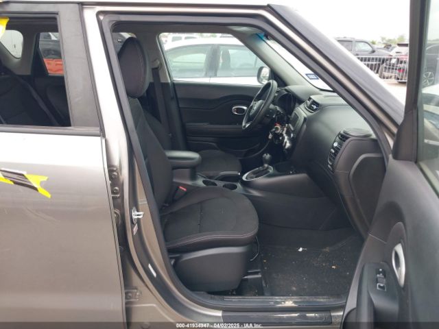 KNDJN2A25H7485983 KIA Soul