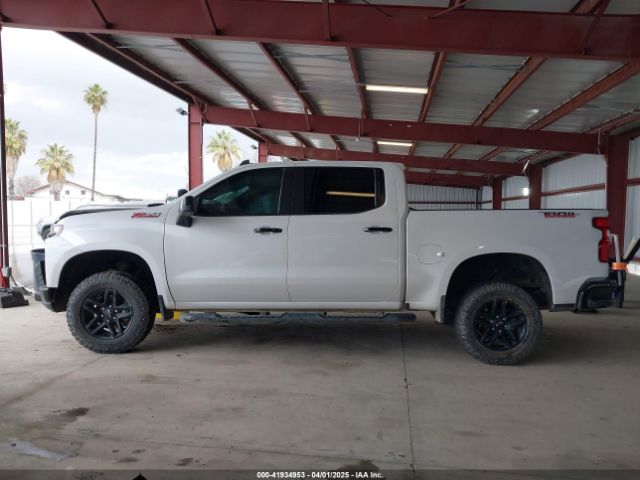 1GCPYFED2NZ110542 Chevrolet Silverado 1500 Ltd 4wd  Short Bed Lt Trail Boss
