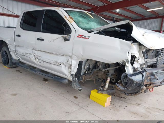 1GCPYFED2NZ110542 Chevrolet Silverado 1500 Ltd 4wd  Short Bed Lt Trail Boss