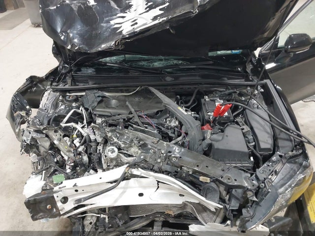 4T1T11AK2MU483971 Toyota CAMRY SE