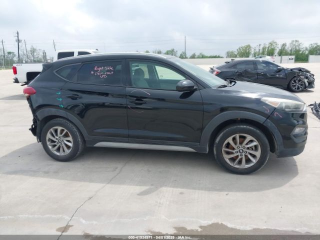 KM8J33A45JU613123 Hyundai TUCSON SEL