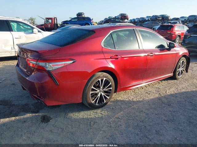 4T1B11HK5JU628160 Toyota CAMRY SE