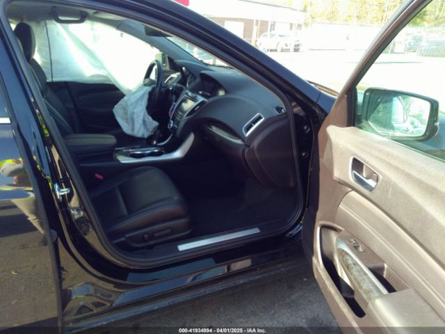 19UUB1F36JA008667 Acura TLX