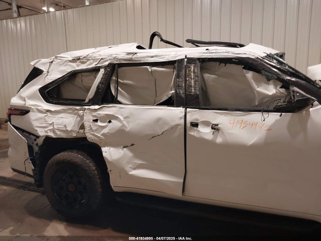 Toyota v35a-fts 2025 7SVAAABA4SX053989 Image 18