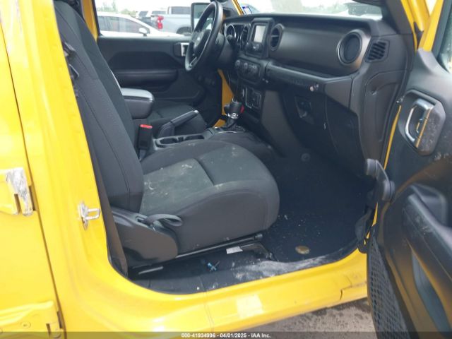 1C4HJXDG8KW501069 Jeep Wrangler Unlimited Sport 4x4
