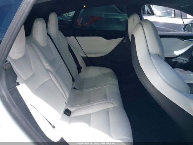 2019 TESLA MODEL S 5YJSA1E21KF299976 Photo 7