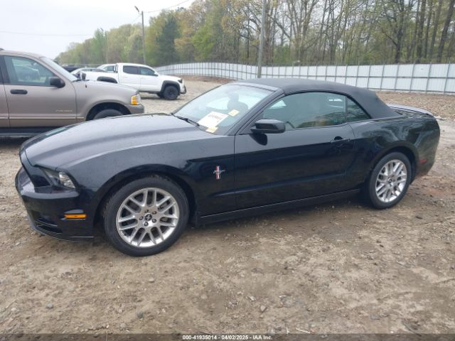 1ZVBP8EM2E5267517 Ford Mustang V6 Premium