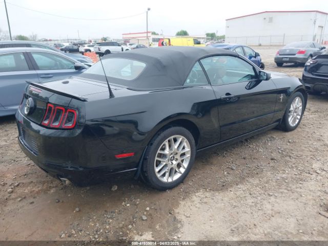 1ZVBP8EM2E5267517 Ford Mustang V6 Premium