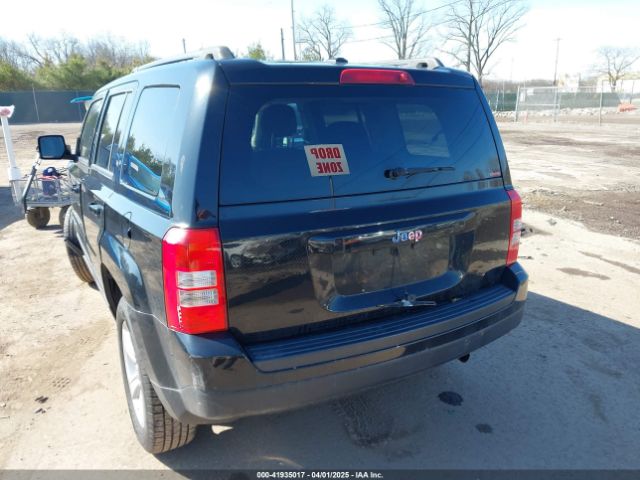 1C4NJPBB8FD399932 Jeep Patriot Sport