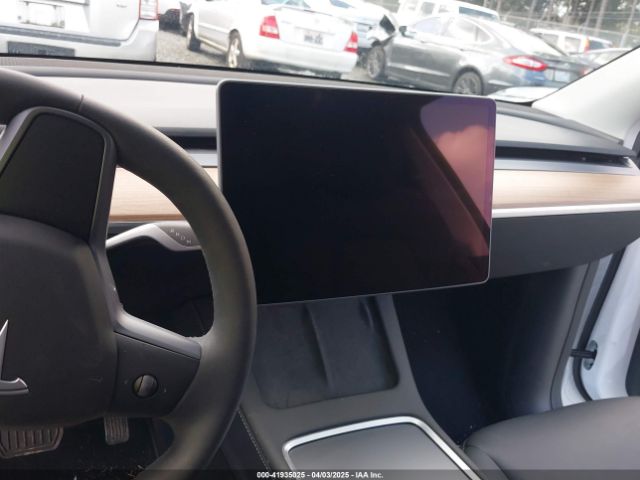 7SAYGDEE5PF803976 Tesla Model Y Awd/long Range Dual Motor All-wheel Drive