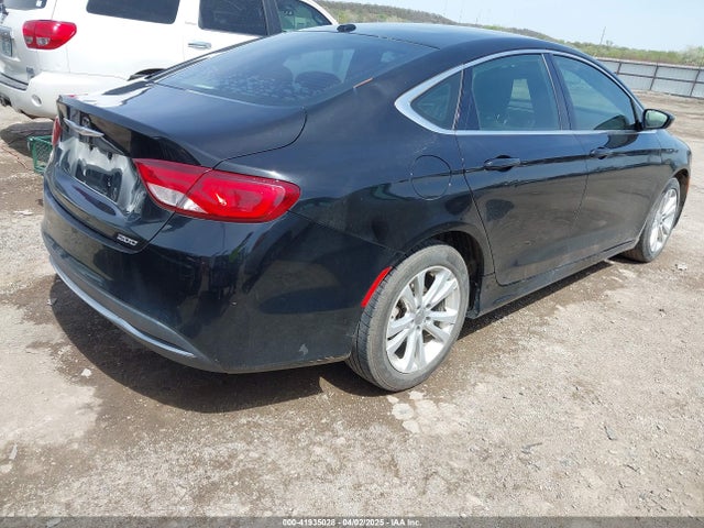 Chrysler 200 Limited 2016 1C3CCCAB3GN165144 Image 4