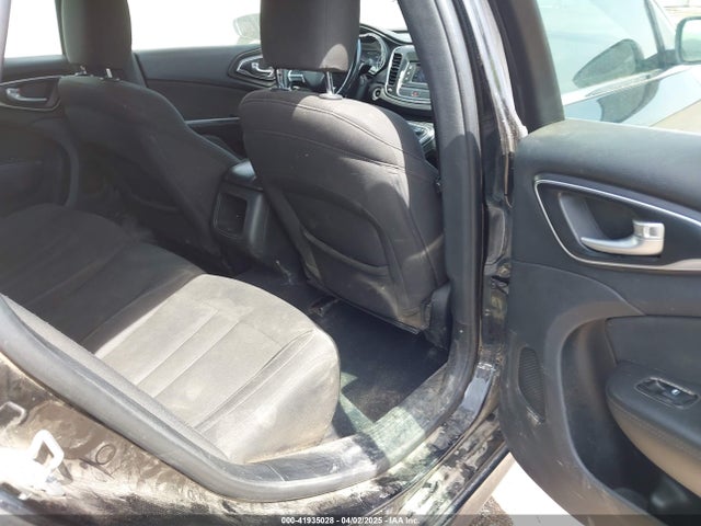Chrysler 200 Limited 2016 1C3CCCAB3GN165144 Image 8