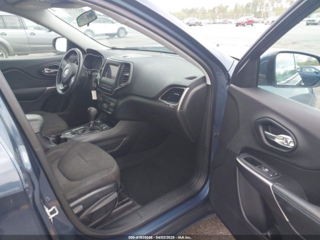 1C4PJMCB5KD436791 Jeep Cherokee Latitude 4x4