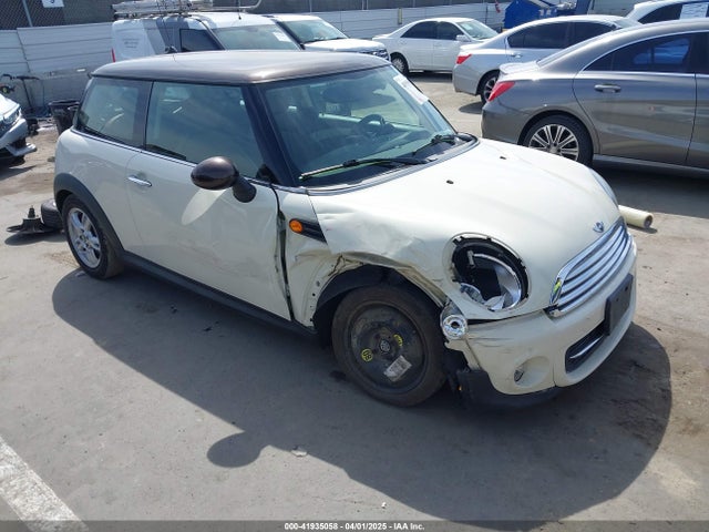 2013 MINI HARDTOP WMWSU3C58DT547783 Photo 0