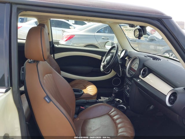 2013 MINI HARDTOP WMWSU3C58DT547783 Photo 4