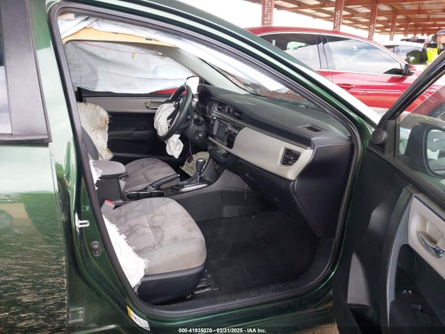 5YFBURHEXFP322371 Toyota COROLLA LE