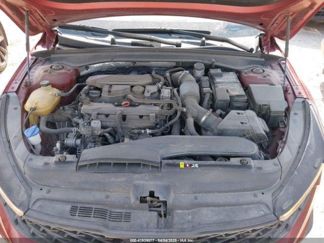 5XXG64J25NG140300 KIA K5 Gt-line