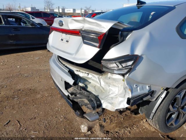 3KPF24AD7ME264259 KIA Forte Lxs