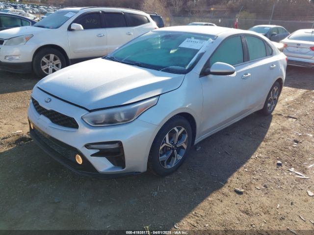 3KPF24AD7ME264259 KIA Forte Lxs