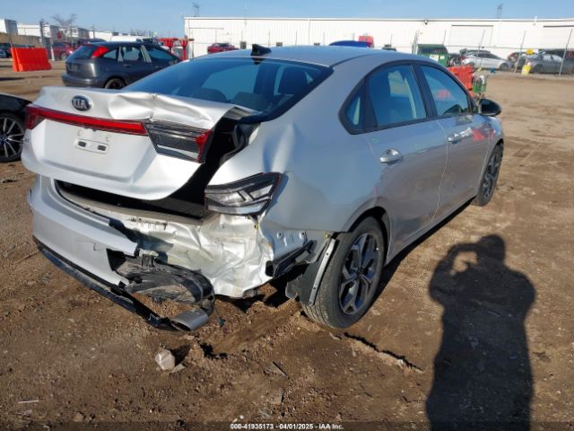 3KPF24AD7ME264259 KIA Forte Lxs