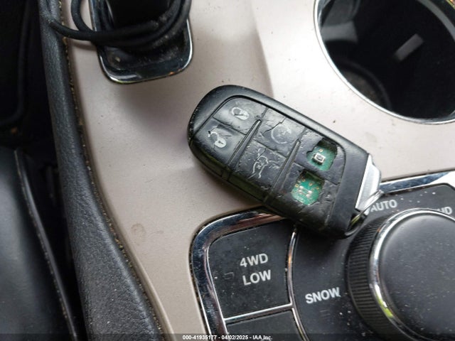 1C4RJFCG6EC570431 Jeep Grand Cherokee Overland