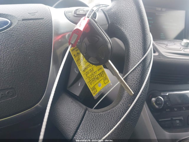 1FMCU0G9XEUD24123 Ford ESCAPE SE