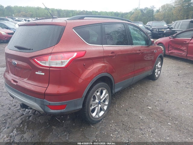 1FMCU0G9XEUD24123 Ford ESCAPE SE