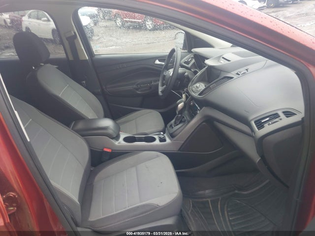 1FMCU0G9XEUD24123 Ford ESCAPE SE