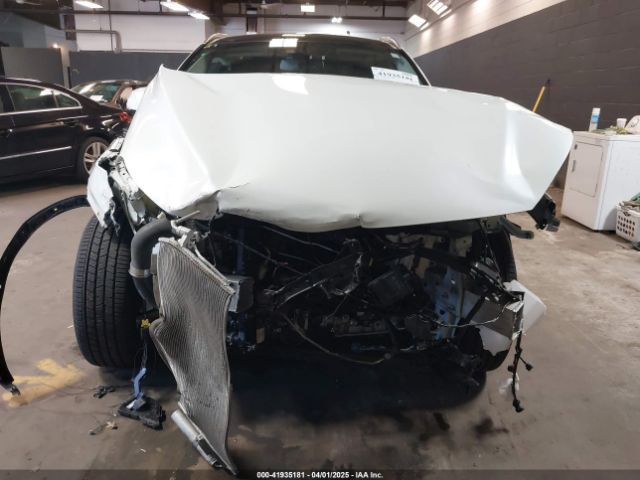 3PCAJ5CB2NF106826 Infiniti Qx50 Essential Awd