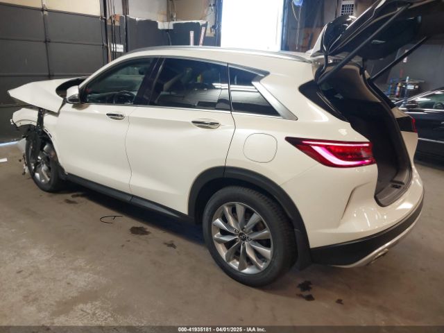 3PCAJ5CB2NF106826 Infiniti Qx50 Essential Awd