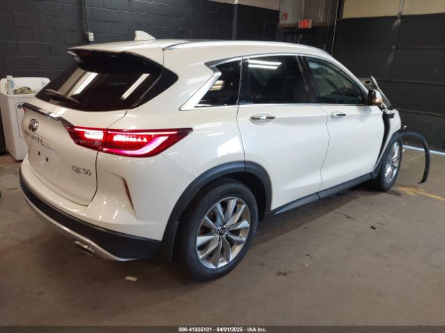 3PCAJ5CB2NF106826 Infiniti Qx50 Essential Awd