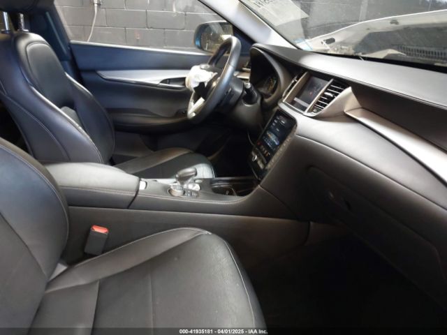 3PCAJ5CB2NF106826 Infiniti Qx50 Essential Awd