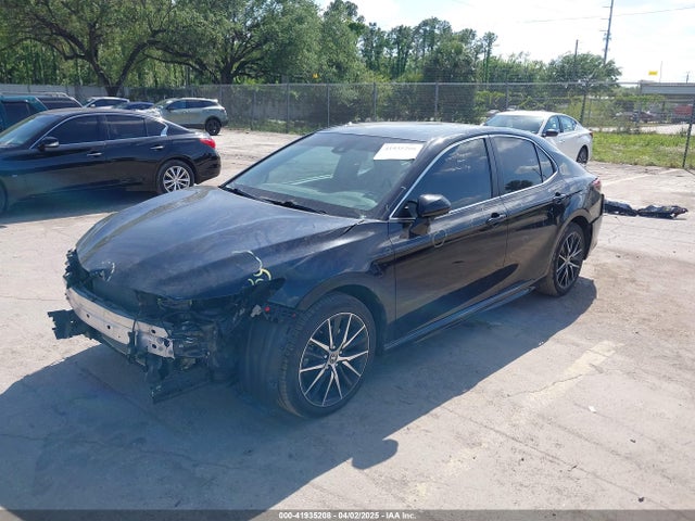 4T1T11AKXMU609753 Toyota CAMRY SE