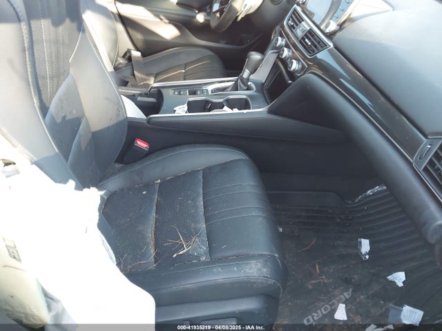 1HGCV1F45NA034517 Honda Accord Sport Special Edition