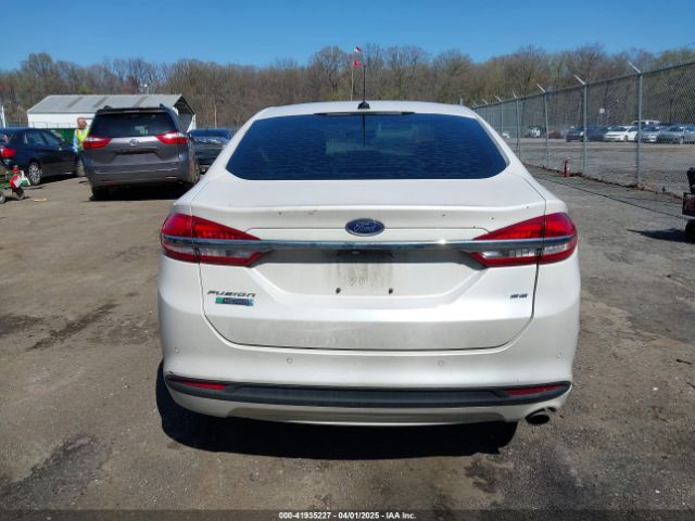 3FA6P0PU9JR105934 Ford Fusion Energi Se Luxury