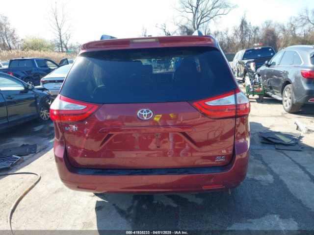 5TDDK3DC0FS104012 Toyota Sienna Xle 7 Passenger