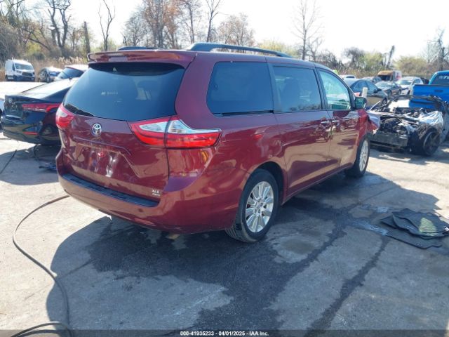 5TDDK3DC0FS104012 Toyota Sienna Xle 7 Passenger