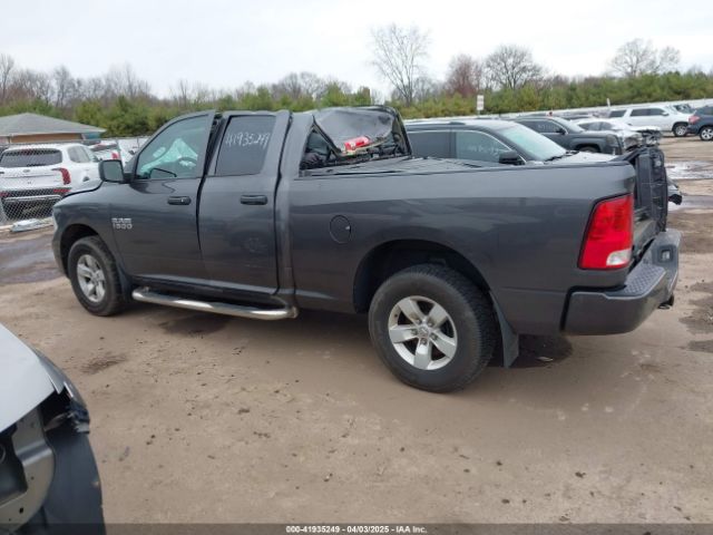 1C6RR7FG3HS849332 RAM 1500 Express  4x4 6'4 Box