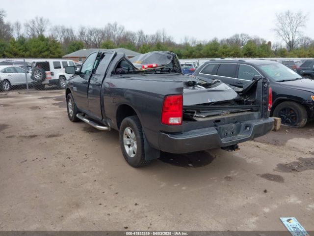 1C6RR7FG3HS849332 RAM 1500 Express  4x4 6'4 Box