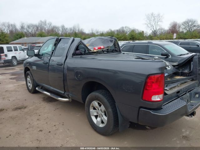 1C6RR7FG3HS849332 RAM 1500 Express  4x4 6'4 Box