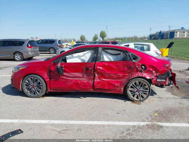 3KPF44AC7ME288188 KIA Forte Gt Manual